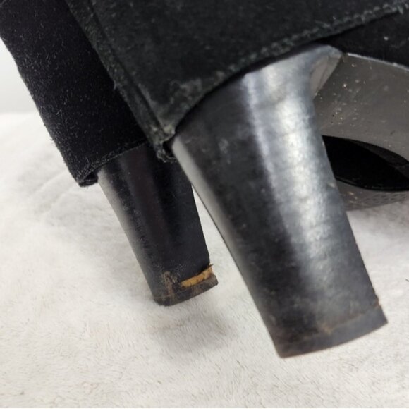 Tahari "Harper" Black Suede Leather Heeled Calf Height Boots Size 9 - Picture 8 of 11